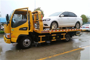 郾城附近拖车救援24小时服务热线